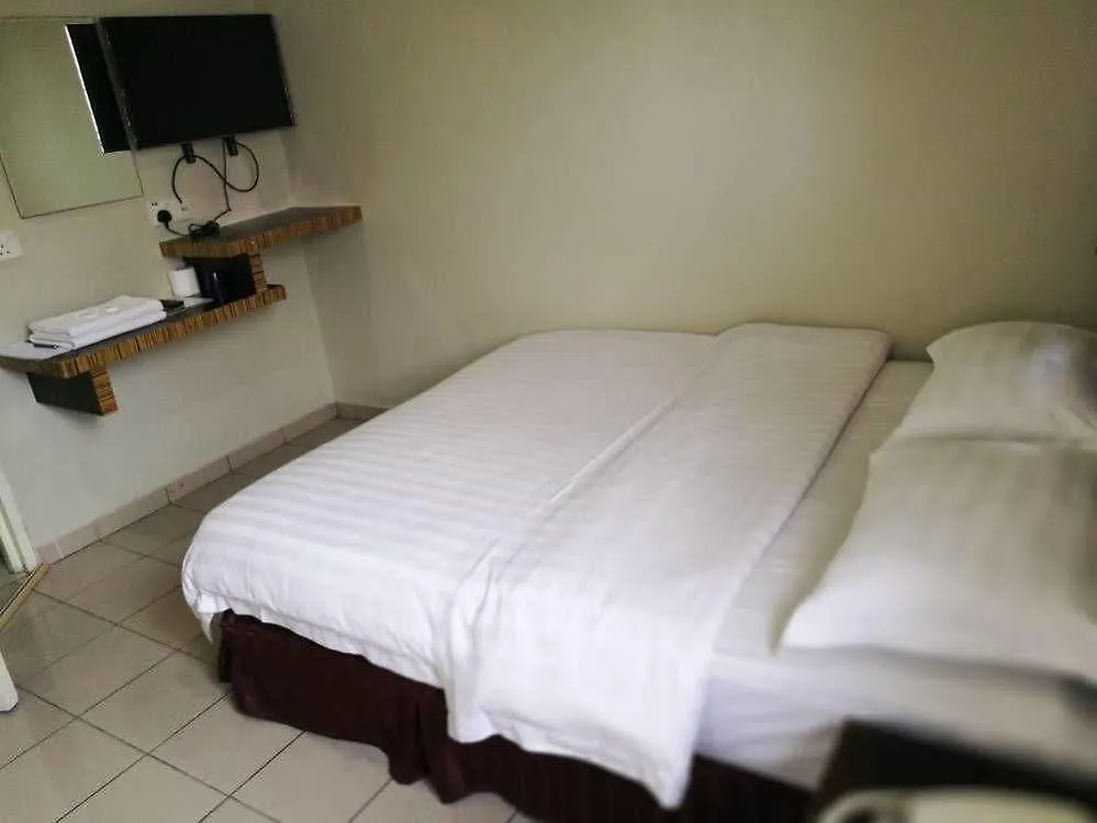 Hotel Traveller Kota Kinabalu
